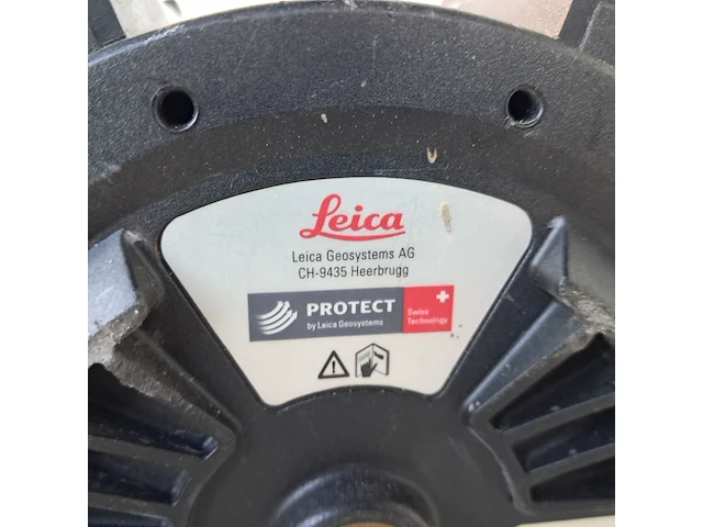 Roterende laser zelfstellend horizontaal, leica, rugby 810, 2014 - afbeelding 8 van  11