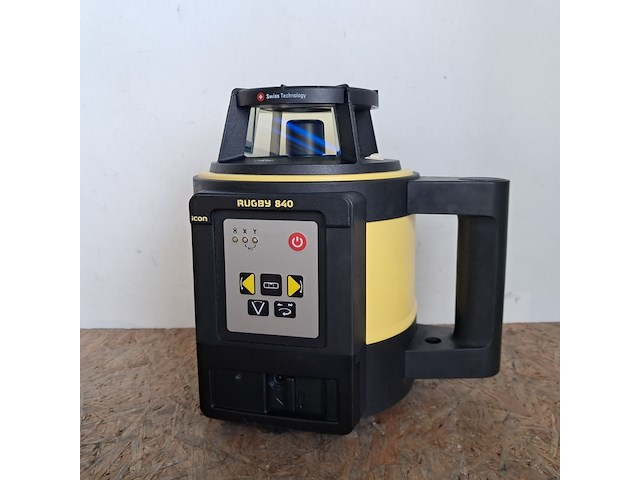 Roterende laser zelfstellend leica, rugby 840, bouwjaar 2015 - afbeelding 2 van  7