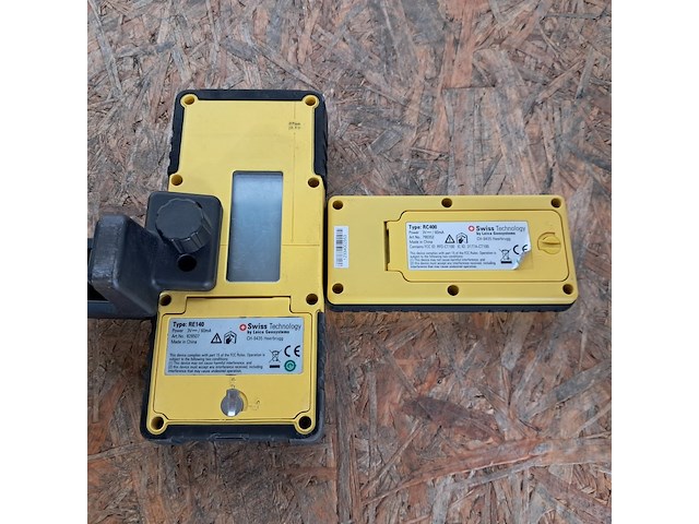 Roterende laser zelfstellend leica, rugby 840, bouwjaar 2015 - afbeelding 5 van  7