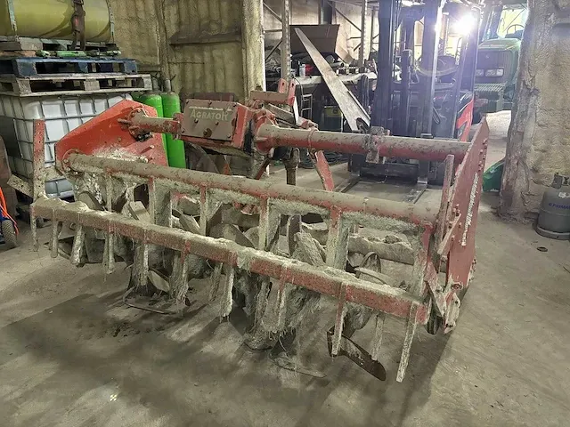 Roterende spitmachine 210 cm met 16 extra schoppen - afbeelding 2 van  7