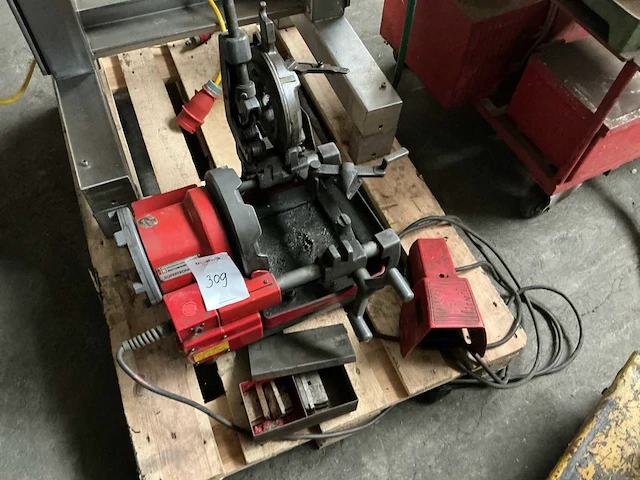 Rothenberger supertronic 2s draadsnijmachine - afbeelding 2 van  3