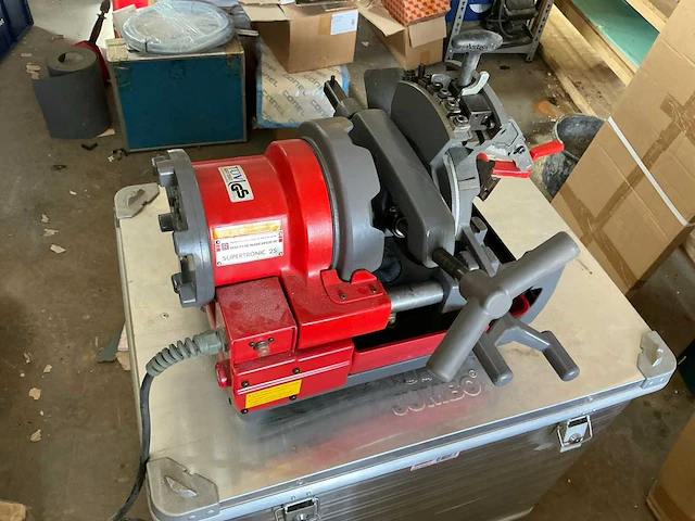 Rothenberger supertronic 2s draadsnijmachine - afbeelding 6 van  11