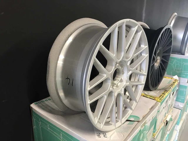 Rotiform r140 aluminium velg (6x) - afbeelding 4 van  5