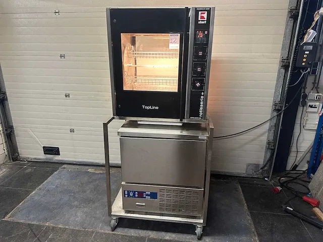 Rotisserie ubert topline kippengrill + electrolux blastchiller - afbeelding 1 van  10