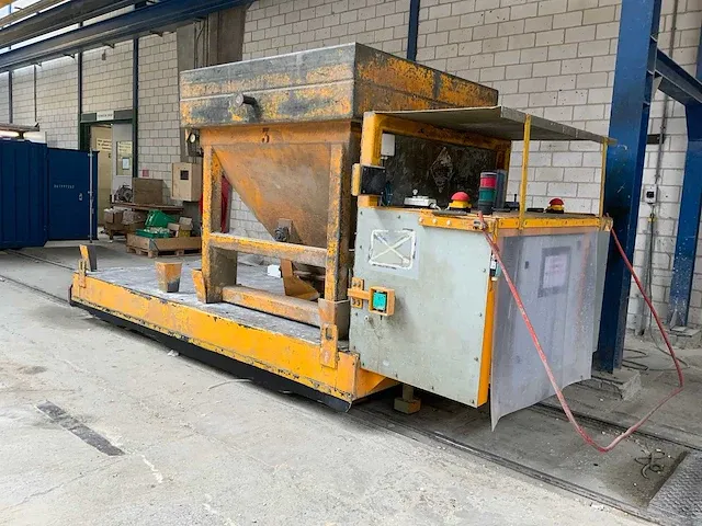 Rotonde - elektrische betonkubel vloerwagen - afbeelding 1 van  13