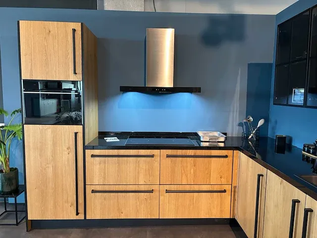 Rotpunkt - showroomkeuken (c) - afbeelding 16 van  21