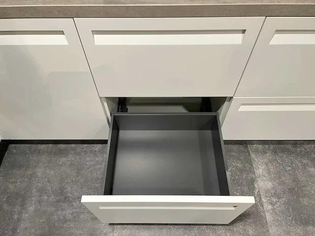 Rotpunkt - showroomkeuken - afbeelding 6 van  31