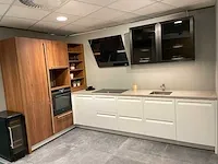 Rotpunkt - showroomkeuken - afbeelding 1 van  31