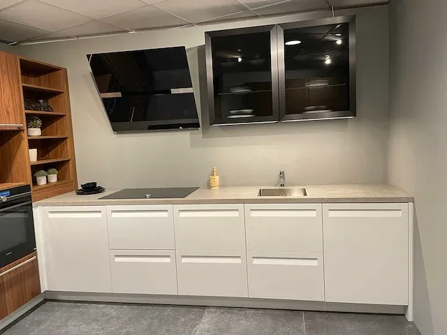 Rotpunkt - showroomkeuken - afbeelding 12 van  31