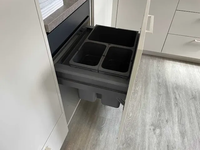 Rotpunkt - showroomkeuken - afbeelding 17 van  37