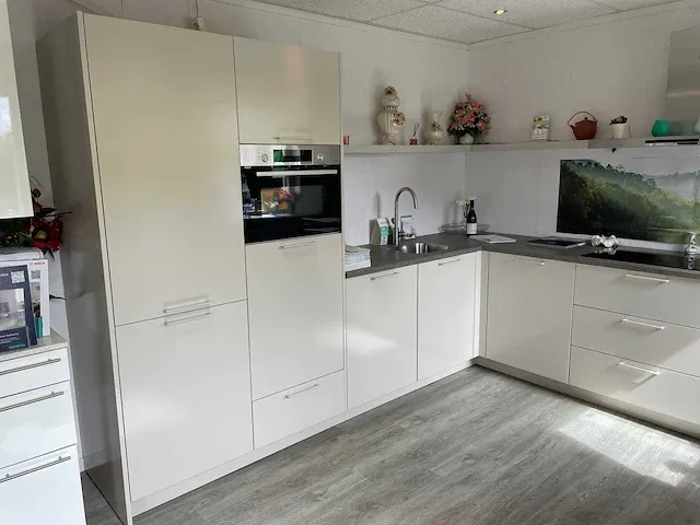Rotpunkt - showroomkeuken - afbeelding 5 van  37