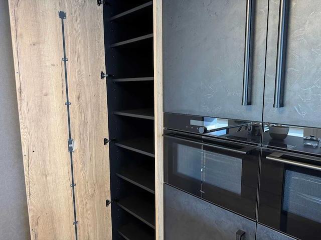 Rotpunkt - showroomkeuken - afbeelding 24 van  53