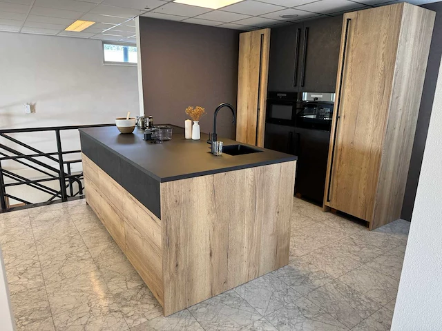 Rotpunkt - showroomkeuken - afbeelding 34 van  53