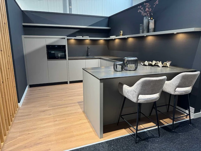 Rotpunkt - showroomkeuken - afbeelding 12 van  30