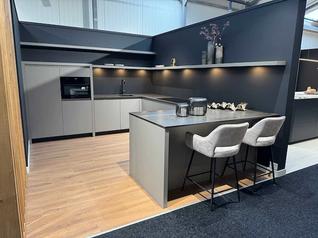 Rotpunkt - showroomkeuken - afbeelding 1 van  30
