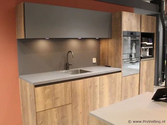 Rotpunkt eilandkeuken eettafel - afbeelding 19 van  51