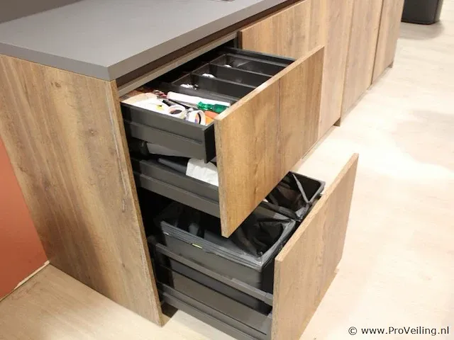 Rotpunkt eilandkeuken eettafel - afbeelding 20 van  51