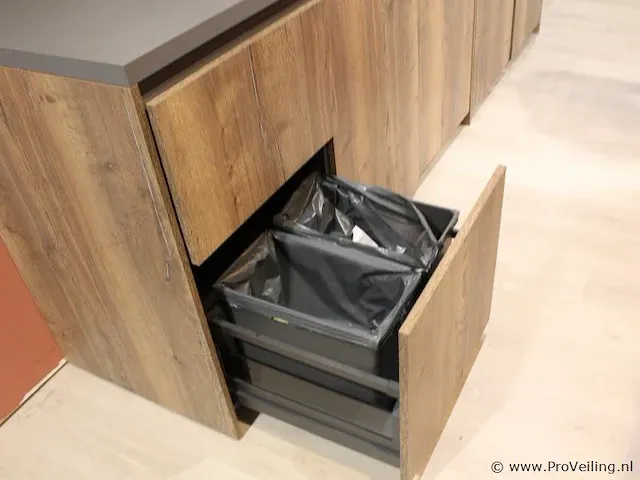 Rotpunkt eilandkeuken eettafel - afbeelding 21 van  51