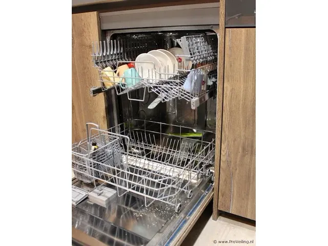 Rotpunkt eilandkeuken eettafel - afbeelding 24 van  51