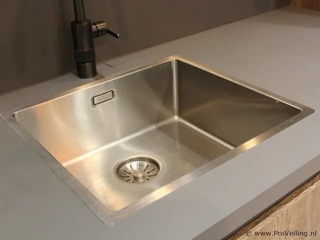 Rotpunkt eilandkeuken eettafel - afbeelding 39 van  51