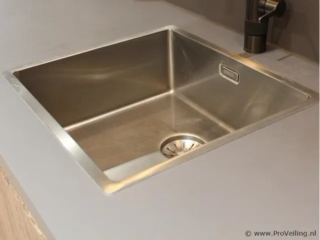 Rotpunkt eilandkeuken eettafel - afbeelding 46 van  51
