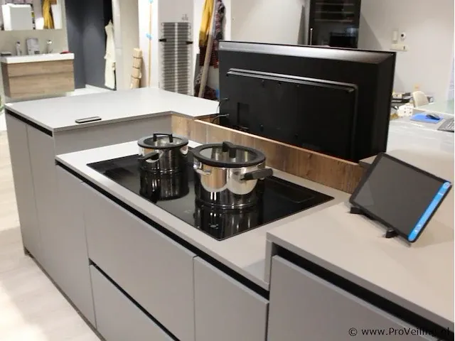 Rotpunkt eilandkeuken eettafel - afbeelding 51 van  51
