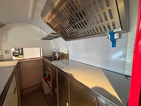 Roundtop - foodtruck - 2025 - afbeelding 16 van  28