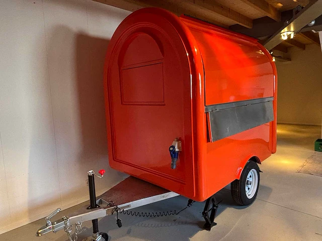 Roundtop - foodtruck - 2025 - afbeelding 9 van  23