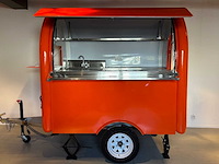 Roundtop - foodtruck - 2025 - afbeelding 1 van  22