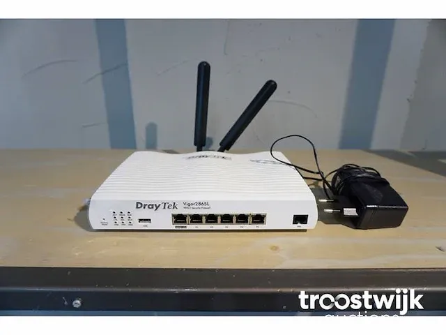 Router - afbeelding 1 van  3