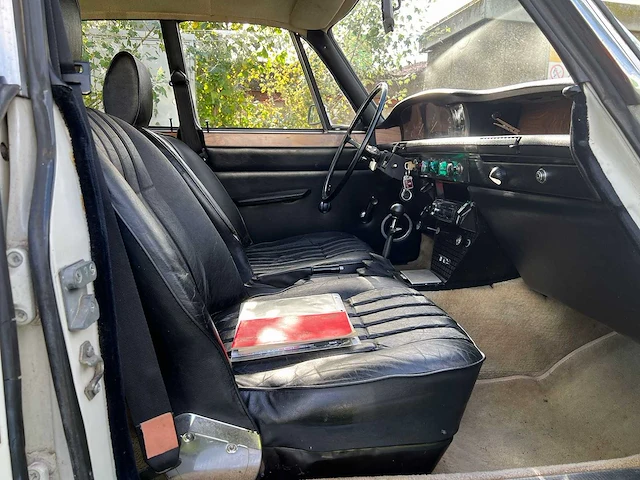 Rover - 1977 - tc-serie - 2.2 tc saloon - 64-ya-26 - afbeelding 6 van  17