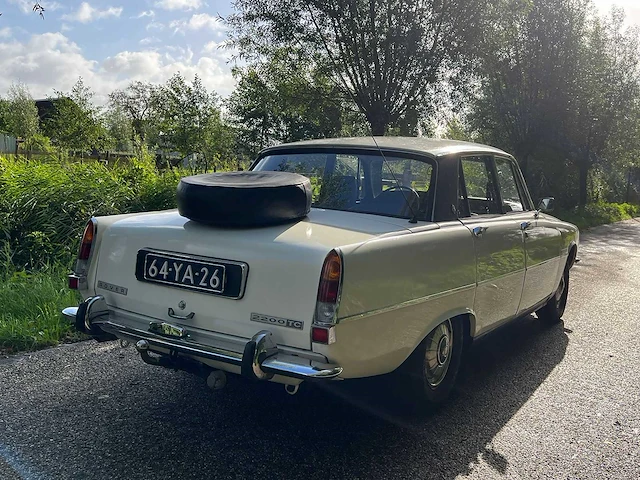 Rover - 1977 - tc-serie - 2.2 tc saloon - 64-ya-26 - afbeelding 12 van  17