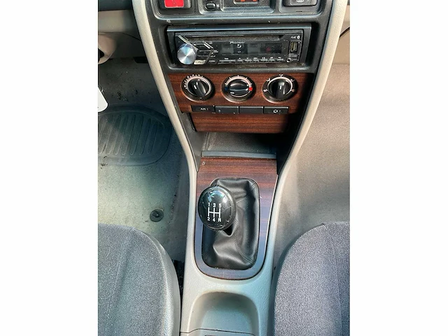 Rover -45- 81-ph-xk - afbeelding 18 van  35