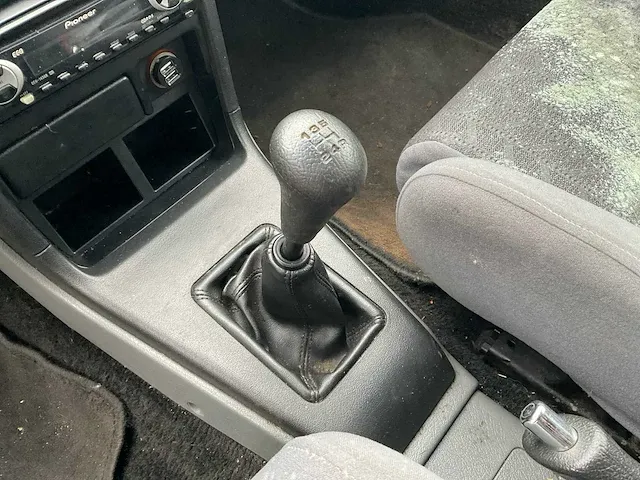 Rover 200 personenauto - afbeelding 4 van  24