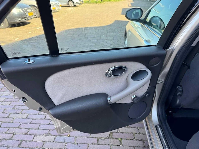 Rover 75 1.8 business edition 74-pl-kk - afbeelding 5 van  19