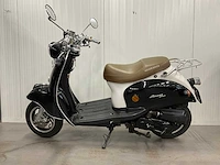 Rover bikes - rover fun - bromscooter - afbeelding 1 van  11