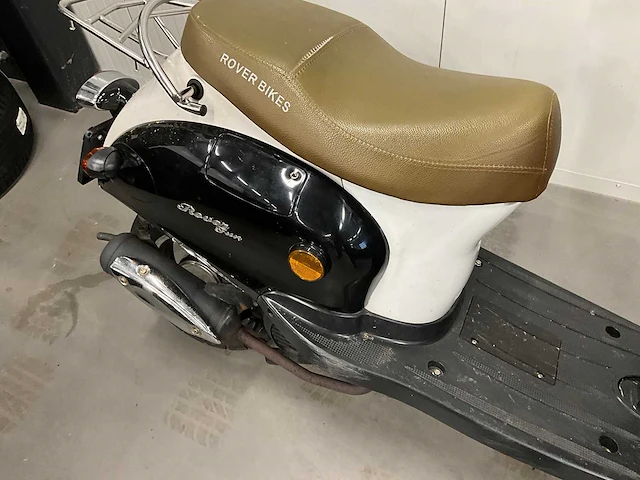 Rover bikes - rover fun - bromscooter - afbeelding 10 van  11