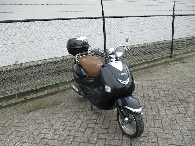 Rover bikes - snorscooter - salerno retro - scooter - afbeelding 7 van  11