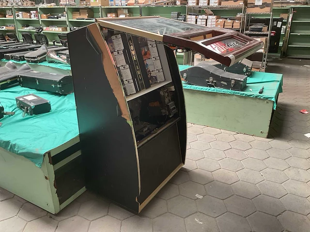 Rowe encore jukebox - afbeelding 1 van  8