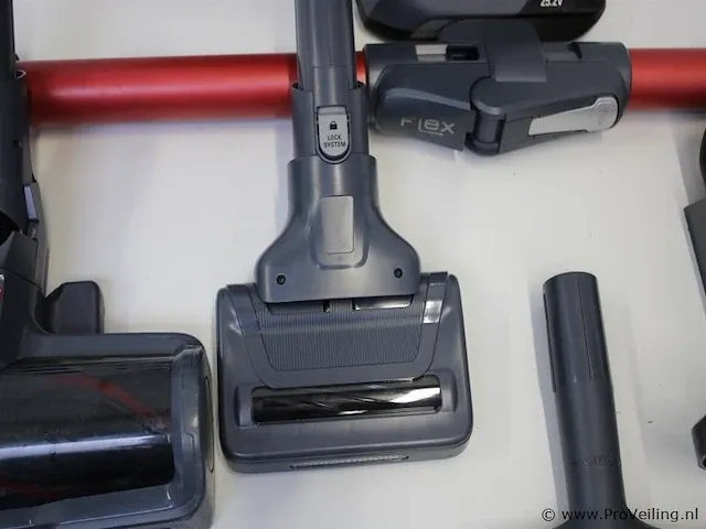 Rowenta rh9889wo xforce flex oplaadbare steelstofzuiger - afbeelding 4 van  7