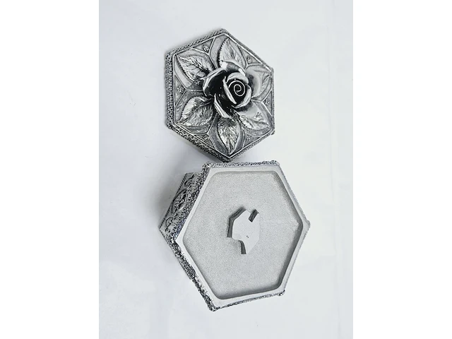 Royal selangor celtic rose trinketbox - afbeelding 9 van  9