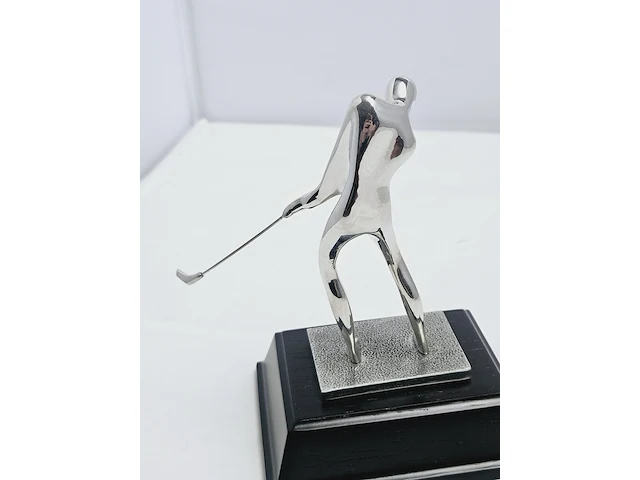 Royal selangor male abstract golfer - afbeelding 3 van  5