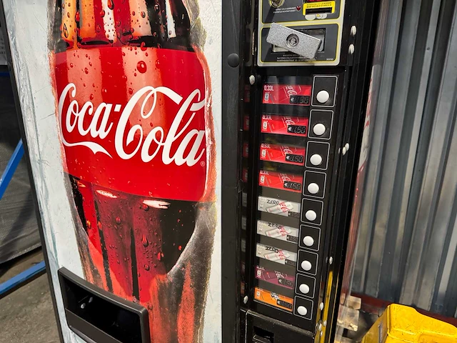 Royal vendors - 550 - frisdrankautomaat - vending machine - afbeelding 4 van  9