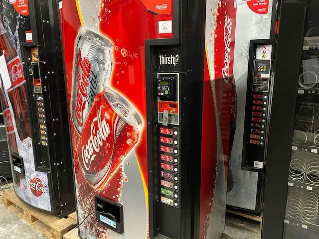 Royal vendors - 550-9 - frisdrank - vending machine - afbeelding 3 van  11