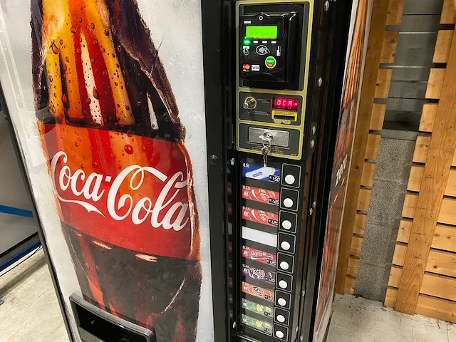 Royal vendors - 550-9 - frisdrank - vending machine - afbeelding 5 van  11