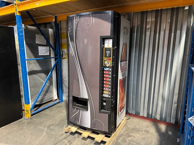 Royal vendors - 550-9 - frisdrankautomaat - vending machine - afbeelding 3 van  10