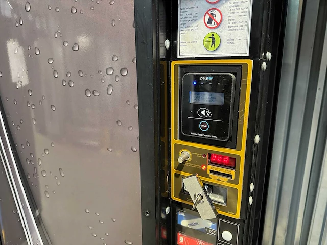 Royal vendors - 550-9 - frisdrankautomaat - vending machine - afbeelding 5 van  10