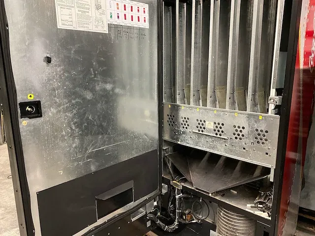 Royal vendors - 660-9 - frisdrank - vending machine - afbeelding 4 van  6