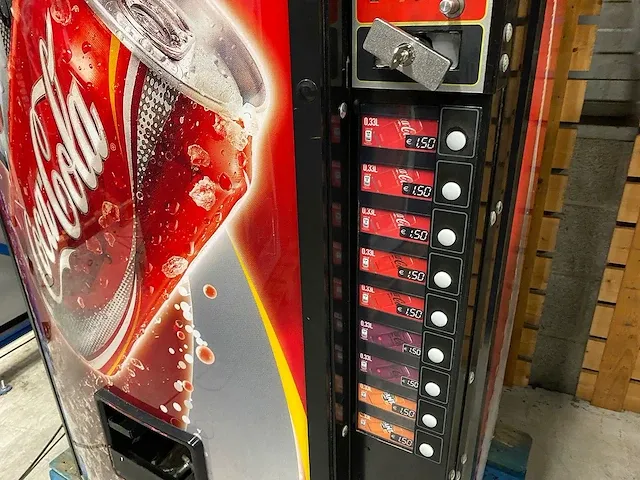 Royal vendors - 660-9 - frisdrank - vending machine - afbeelding 7 van  10