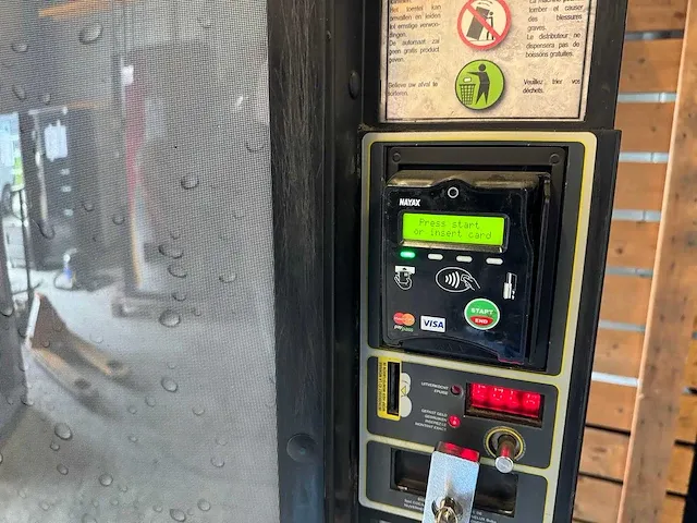 Royal vendors - 804 - frisdrankautomaat - vending machine - afbeelding 7 van  9